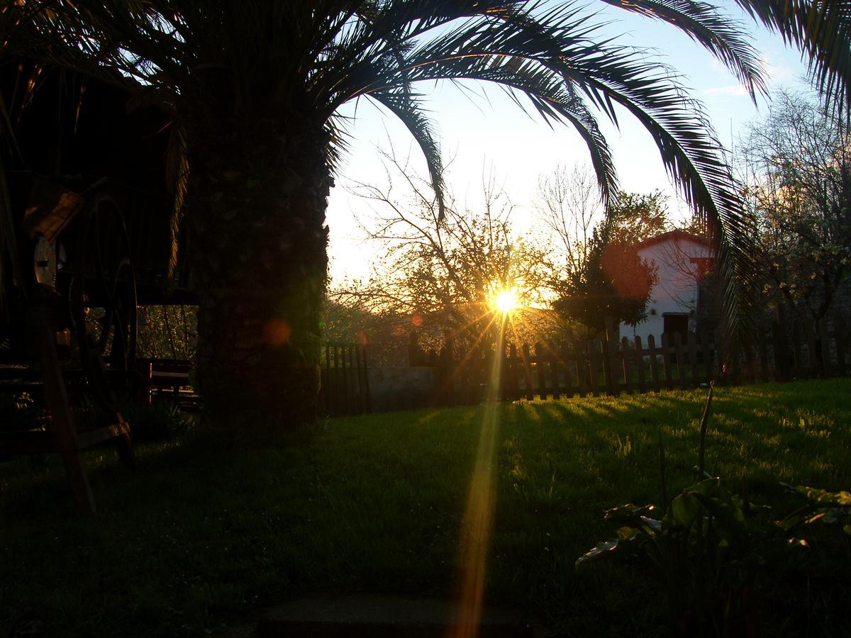 Posada El Pareon Sirviella Bagian luar foto