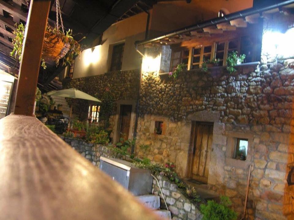 Posada El Pareon Sirviella Bagian luar foto